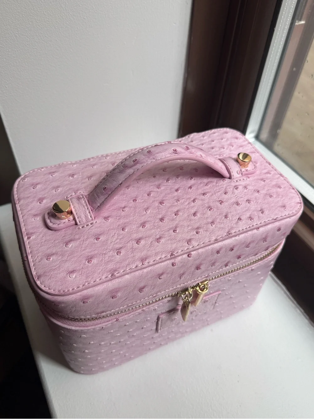 New w/Tags Ostrich Pink Structured Travel Makeup Case with Top Handle